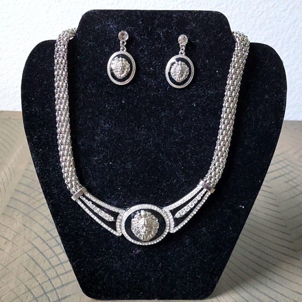 Designer inspired necklace and earrings set